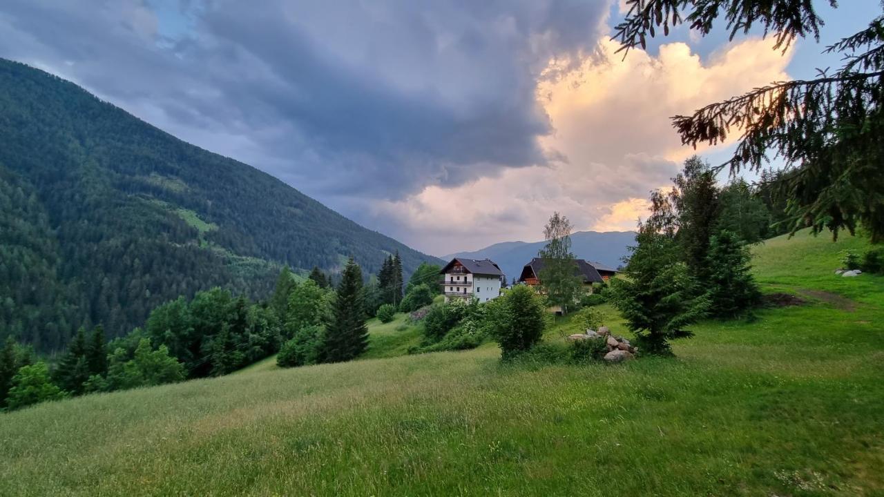 Ferienwohnungen Rabensteiner Бад Кляйнкирххайм Экстерьер фото