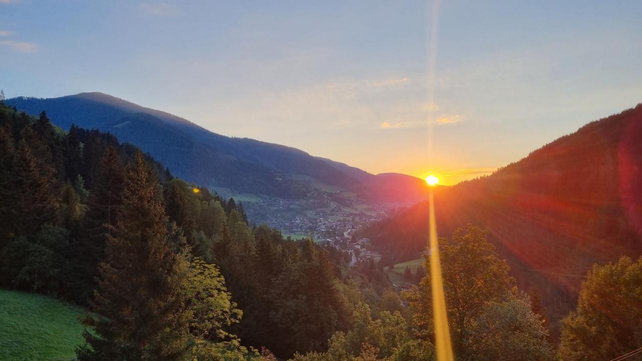 Ferienwohnungen Rabensteiner Бад Кляйнкирххайм Экстерьер фото